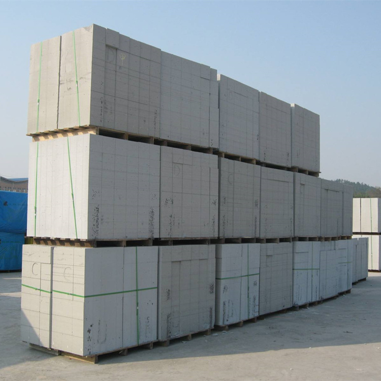 丹江口宁波台州金华厂家：加气砼砌块墙与粘土砖墙造价比照分析